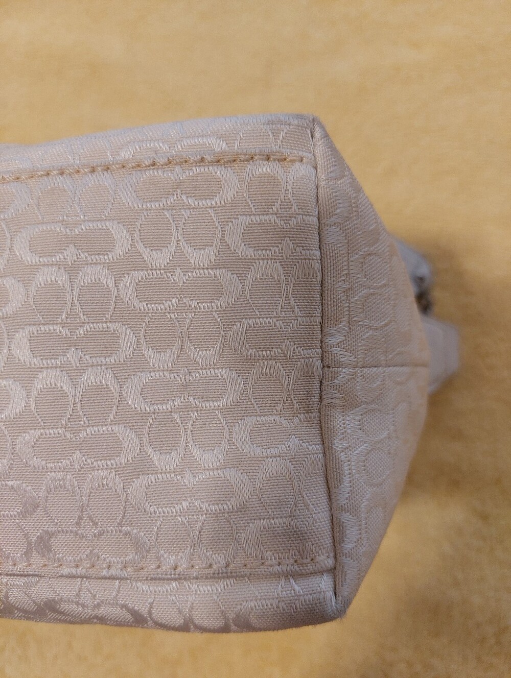 Coach Vintage Mini Bag - Picture 15 of 16
